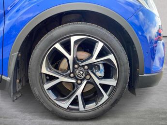 TOYOTA C-HR 1.8 Vvt-H Design Suv 5Dr Petrol Hybrid Cvt Euro 6 (S/S) (122 Ps)