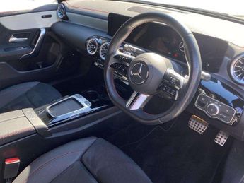 MERCEDES-BENZ CLA Cla 180 Amg Line Executive 5Dr Tip Auto