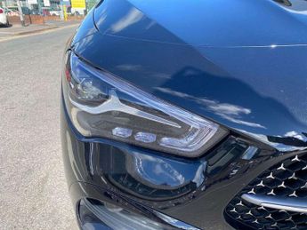 MERCEDES-BENZ CLA Cla 180 Amg Line Executive 5Dr Tip Auto