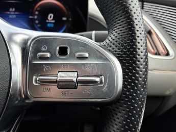MERCEDES-BENZ EQC Eqc 400 300Kw Amg Line Edition 80Kwh 5Dr Auto