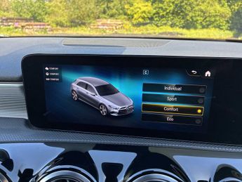 MERCEDES-BENZ A CLASS A180 Amg Line Executive 5Dr Auto