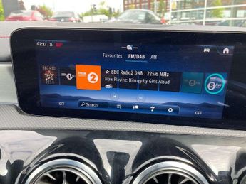 MERCEDES-BENZ CLA Cla 220D Amg Line Premium 5Dr Tip Auto