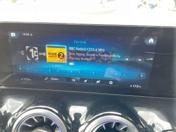 MERCEDES-BENZ EQA Eqa 250 140Kw Amg Line 66.5Kwh 5Dr Auto