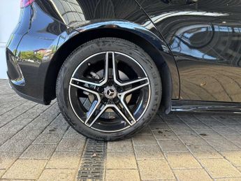 MERCEDES-BENZ A CLASS A200 Amg Line Executive 5Dr Auto