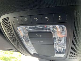 MERCEDES-BENZ A CLASS A180 Amg Line Premium 5Dr Auto