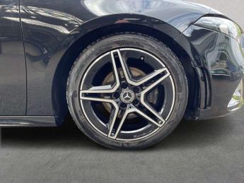 MERCEDES-BENZ A CLASS A180 Amg Line Premium 5Dr Auto