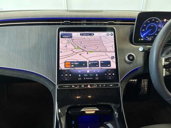 MERCEDES-BENZ EQE Eqe 300 180Kw Amg Line Premium 89Kwh 4Dr Auto