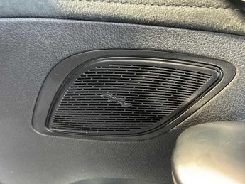 MERCEDES-BENZ EQE Eqe 300 180Kw Amg Line Premium 89Kwh 4Dr Auto