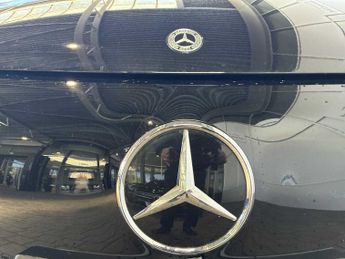 MERCEDES-BENZ EQE Eqe 300 180Kw Amg Line Premium 89Kwh 4Dr Auto