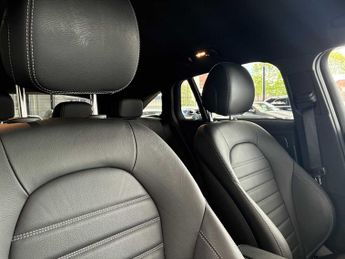 MERCEDES-BENZ EQC Eqc 400 300Kw Amg Line Edition 80Kwh 5Dr Auto