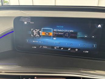 MERCEDES-BENZ EQC Eqc 400 300Kw Amg Line Edition 80Kwh 5Dr Auto