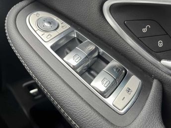 MERCEDES-BENZ EQC Eqc 400 300Kw Amg Line Edition 80Kwh 5Dr Auto