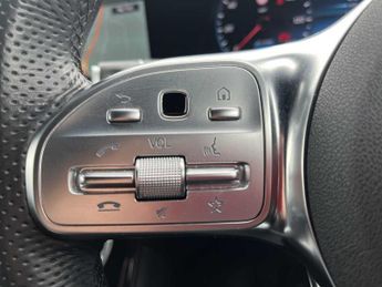 MERCEDES-BENZ EQC Eqc 400 300Kw Amg Line Edition 80Kwh 5Dr Auto