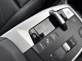 BMW iX1 230Kw Xdrive30 Shadow Edition 65Kwh 5Dr Auto