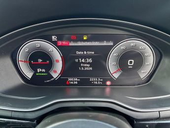 AUDI A4 2.0 Tdi 35 Black Edition Saloon 4Dr Diesel S Tronic Euro 6 (S/S)