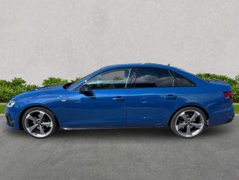 AUDI A4 2.0 Tdi 35 Black Edition Saloon 4Dr Diesel S Tronic Euro 6 (S/S)