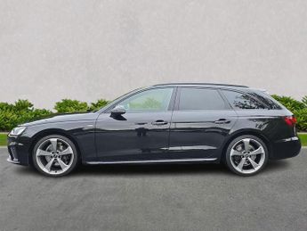 AUDI A4 2.0 Tdi 35 Black Edition Estate 5Dr Diesel S Tronic Euro 6 (S/S)