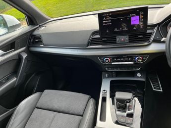 AUDI Q5 40 Tdi Quattro S Line 5Dr S Tronic