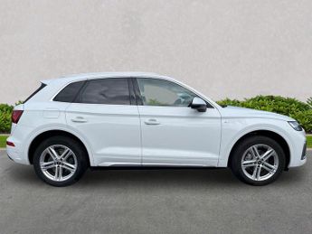AUDI Q5 40 Tdi Quattro S Line 5Dr S Tronic
