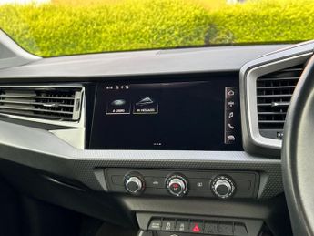 AUDI A1 30 Tfsi 110 S Line 5Dr S Tronic