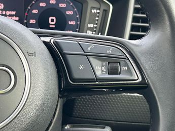 AUDI A1 30 Tfsi 110 S Line 5Dr S Tronic