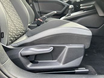 AUDI A1 30 Tfsi 110 S Line 5Dr S Tronic