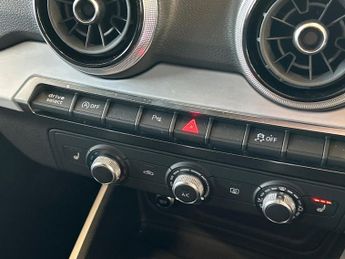 AUDI Q2 35 Tfsi Black Edition 5Dr S Tronic [Tech]