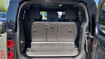 LAND ROVER DEFENDER 3.0 D250 X-Dynamic Hse 90 3Dr Auto
