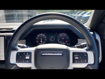 LAND ROVER DEFENDER 3.0 D250 X-Dynamic Hse 90 3Dr Auto