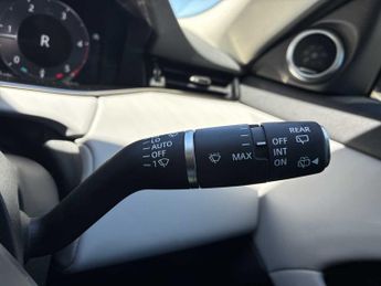 LAND ROVER RANGE ROVER EVOQUE 2.0 D200 Dynamic Hse 5Dr Auto