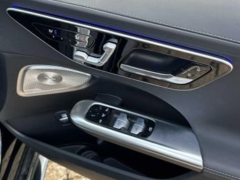 MERCEDES-BENZ C CLASS C220D Amg Line Premium Plus 4Dr 9G-Tronic