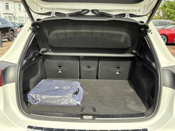 MERCEDES-BENZ EQA Eqa 250+ 140Kw Amg Line Executive 70.5Kwh 5Dr Auto