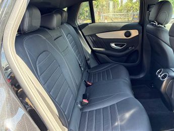 MERCEDES-BENZ EQC Eqc 400 300Kw Amg Line Edition 80Kwh 5Dr Auto
