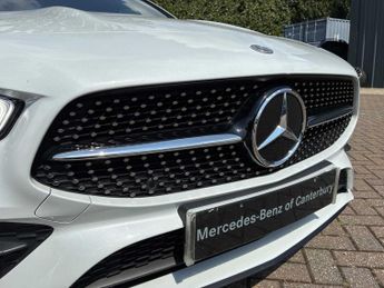 MERCEDES-BENZ CLA Cla 200 Amg Line Executive 4Dr Tip Auto