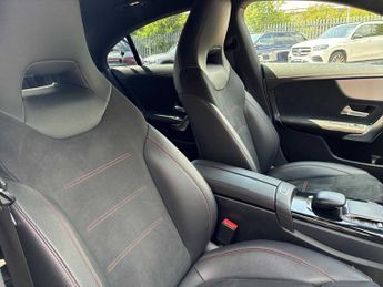 MERCEDES-BENZ CLA Cla 200 Amg Line Executive 4Dr Tip Auto