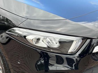 MERCEDES-BENZ A CLASS A180 Sport Executive 5Dr Auto