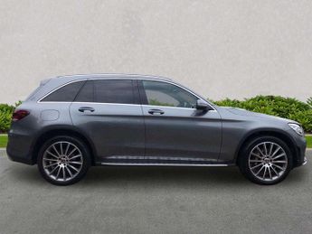 MERCEDES-BENZ GLC Glc 220D 4Matic Amg Line Premium 5Dr 9G-Tronic