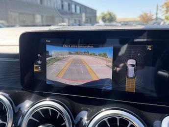 MERCEDES-BENZ EQB Eqb 350 4M 215Kw Amg Line Premium 66.5Kwh 5Dr Auto