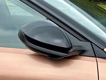 VAUXHALL GRANDLAND 1.2 Ultimate Suv 5Dr Petrol Hybrid E-Dct Euro 6 (S/S) (136 Ps)