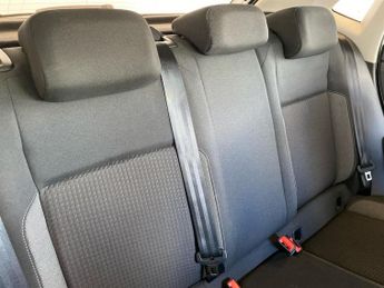 VOLKSWAGEN POLO 1.0 Tsi Life 5Dr Dsg