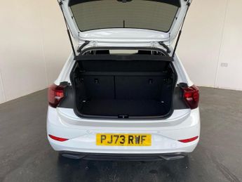 VOLKSWAGEN POLO 1.0 Tsi Life 5Dr Dsg