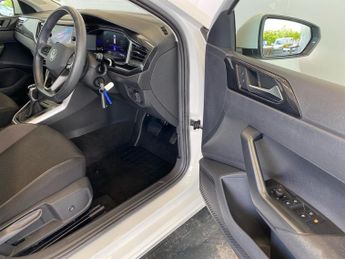 VOLKSWAGEN POLO 1.0 Tsi Life 5Dr Dsg