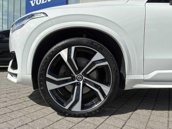 VOLVO XC90 2.0 B5D [235] R Design 5Dr Awd Geartronic