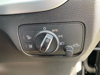 AUDI Q2 1.5 Tfsi Cod 35 S Line Suv 5Dr Petrol S Tronic Euro 6 (S/S) (150