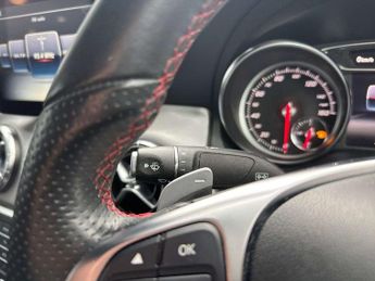 MERCEDES-BENZ CLA Cla 220D Amg Line 4Dr Tip Auto