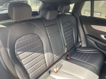 MERCEDES-BENZ EQC Eqc 400 300Kw Amg Line Premium 80Kwh 5Dr Auto