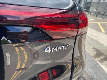 MERCEDES-BENZ EQC Eqc 400 300Kw Amg Line Premium 80Kwh 5Dr Auto