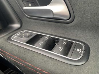 MERCEDES-BENZ A CLASS A180 Amg Line Executive 5Dr Auto