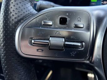 MERCEDES-BENZ GLA Gla 250E Exclusive Edition 5Dr Auto