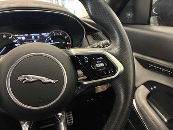 JAGUAR E-PACE 1.5 P300E R-Dynamic Hse 5Dr Auto